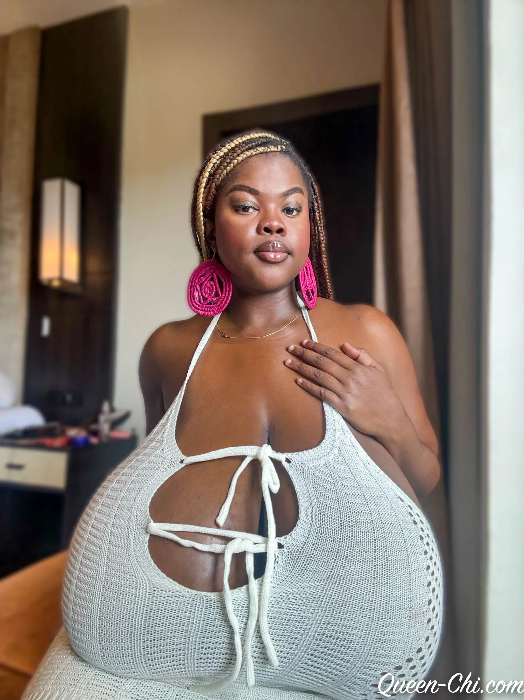 Chiomalovv aka Chioma